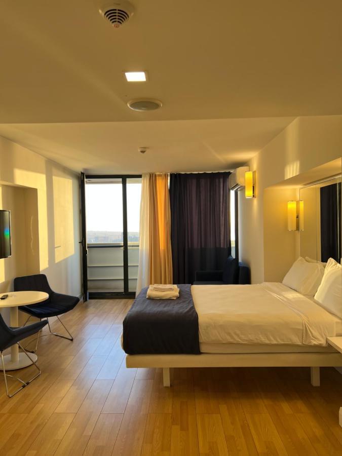Aparthotel In City Batumi Ngoại thất bức ảnh