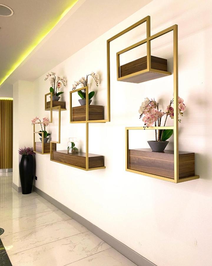 Aparthotel In City Batumi Ngoại thất bức ảnh